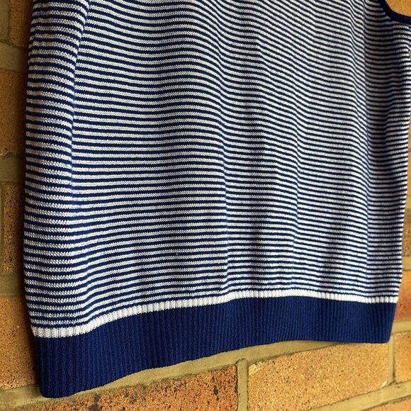 St. John Designer Blue and White Striped Sleeveless Tank Top Rayon Wool M - Picture 3 of 7